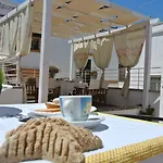 Bed & Breakfast Relais La Casa Del Poeta Gallipolli