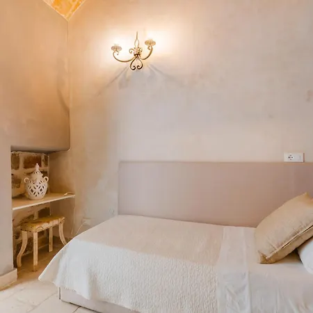 Relais La Casa Del Poeta Bed & Breakfast Gallipoli
