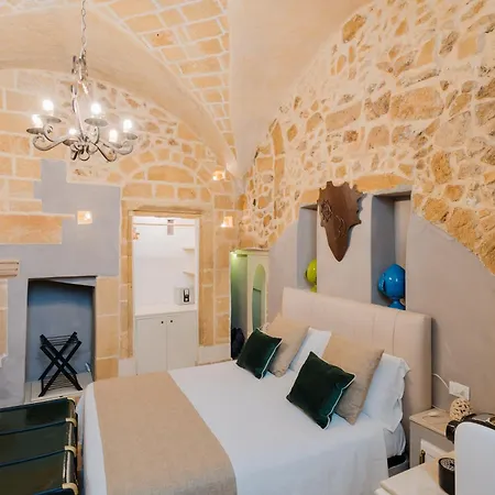 Relais La Casa Del Poeta Bed & Breakfast 3*